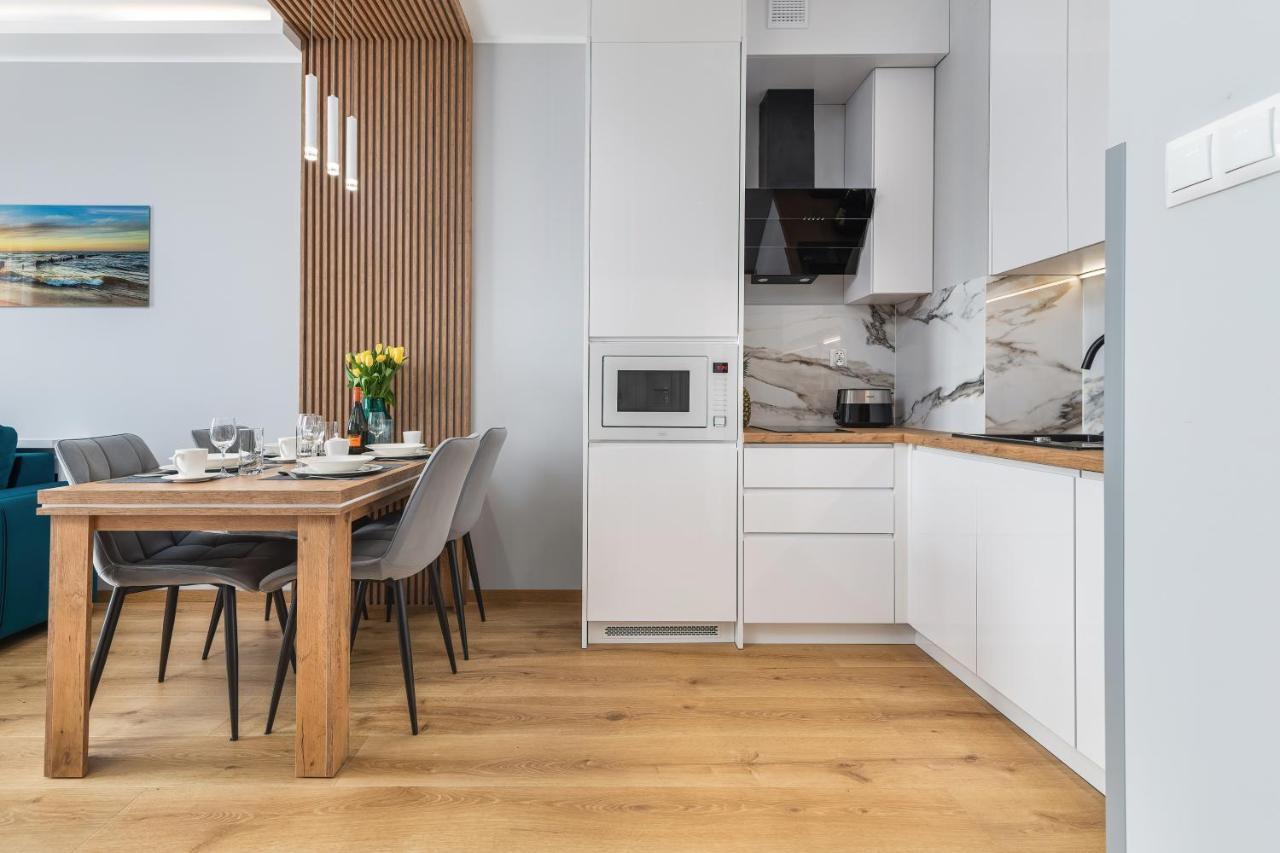 Baltini Premium Apartament Baltic Marina Residence Kolobrzeg Bagian luar foto