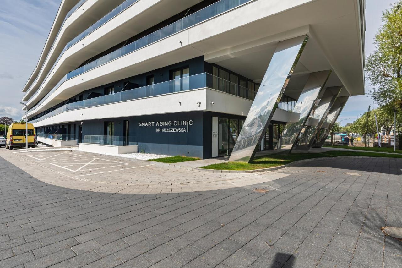 Baltini Premium Apartament Baltic Marina Residence Kolobrzeg Bagian luar foto