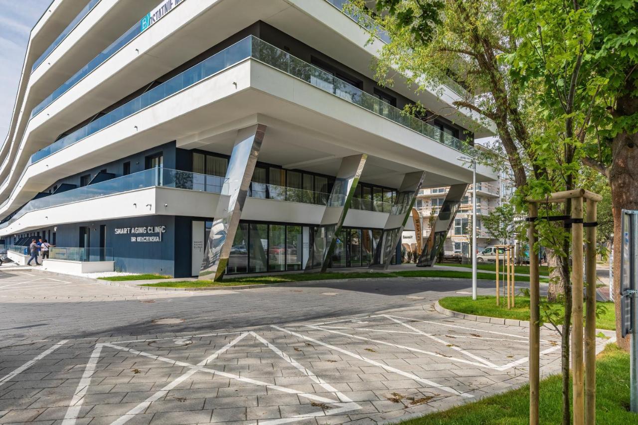 Baltini Premium Apartament Baltic Marina Residence Kolobrzeg Bagian luar foto