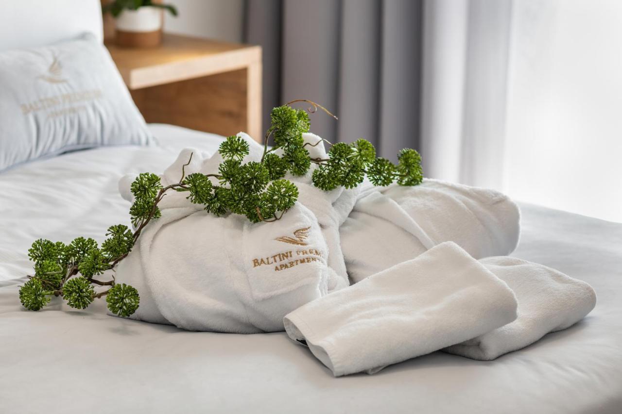 Baltini Premium Apartament Baltic Marina Residence Kolobrzeg Bagian luar foto