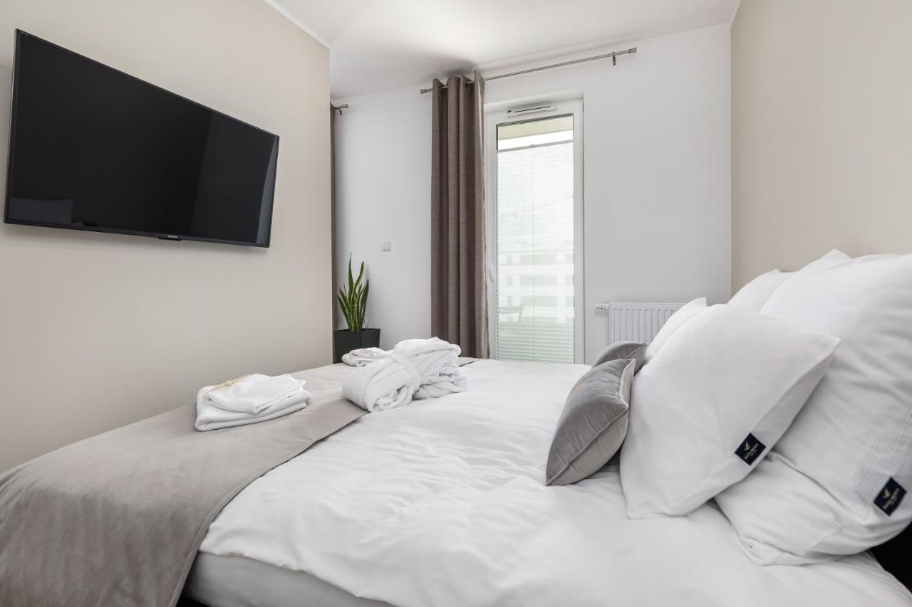 Baltini Premium Apartament Baltic Marina Residence Kolobrzeg Bagian luar foto