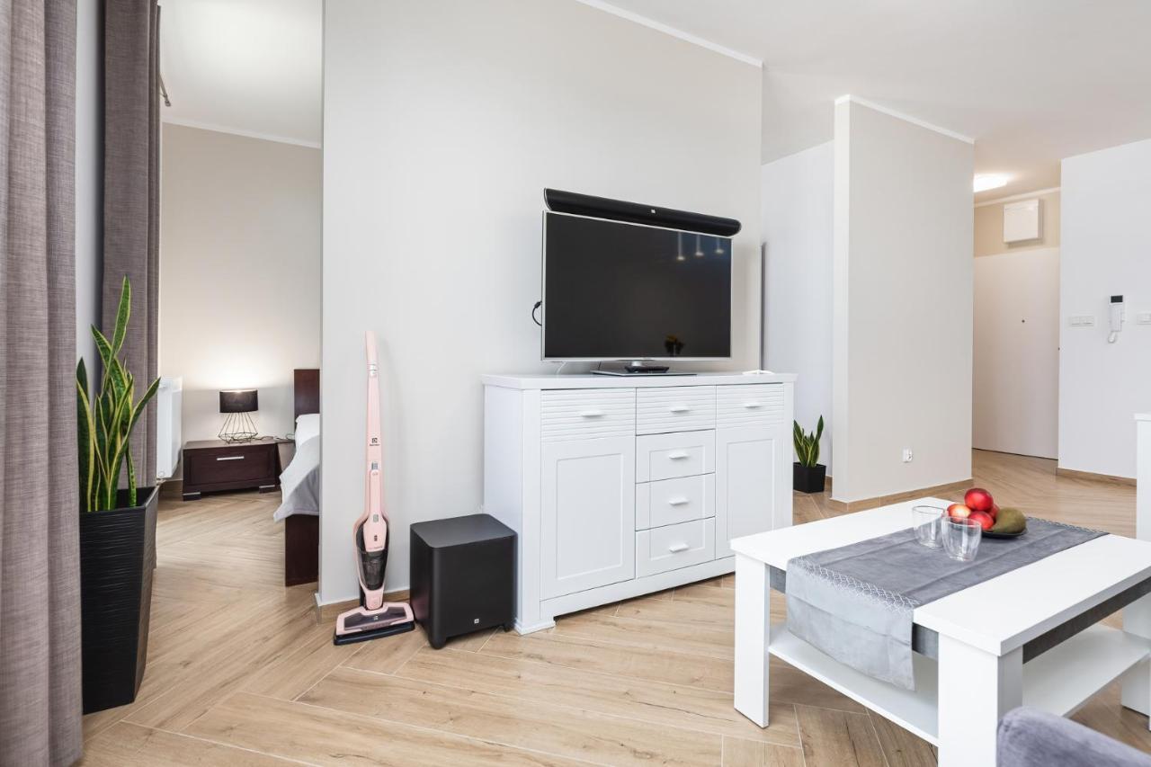 Baltini Premium Apartament Baltic Marina Residence Kolobrzeg Bagian luar foto